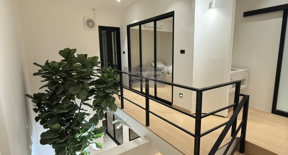 For sale 3 bedrooms townhouse in Sai Noi, Nonthaburi