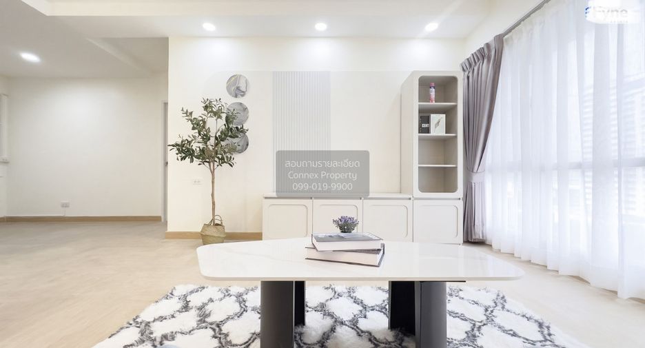 For sale 2 bedrooms condo in Chatuchak, Bangkok
