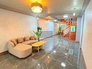 Reihenhaus zum Kauf mit 2 Zimmer in Bang Bua Thong, Nonthaburi
