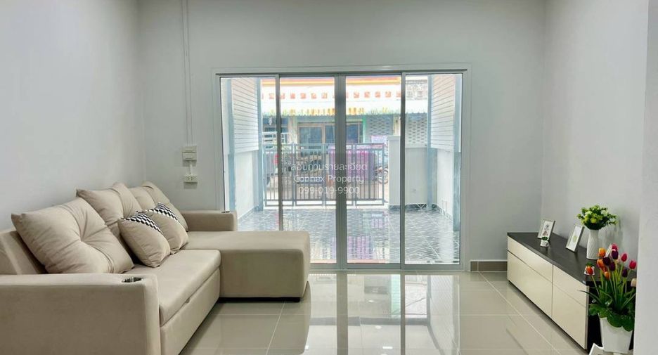 Casa adosada en venta de 2 habitaciones en Mueang Nonthaburi, Nonthaburi