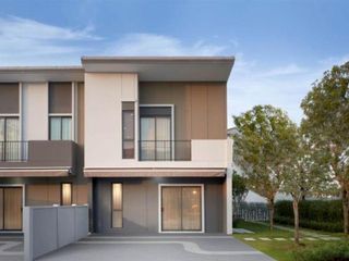 Casa adosada en venta de 2 habitaciones en Khlong Luang, Pathum Thani