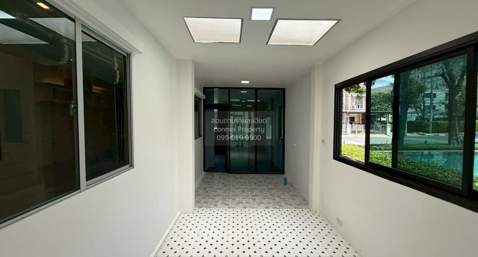 出售 3 卧室 联排别墅 在 Thanyaburi, Pathum Thani