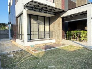 出售 3 卧室 独立屋 在 Nong Khaem, 曼谷