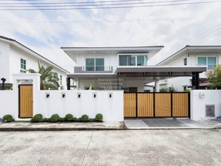 For sale 4 bedrooms house in Mueang Phuket, Phuket