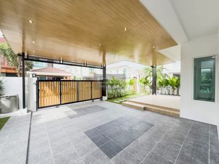 For sale 4 bedrooms house in Mueang Phuket, Phuket