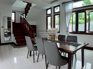 For sale 4 bedrooms house in Mueang Phuket, Phuket