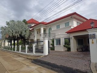 Haus zum Kauf mit 4 Zimmer in Phra Samut Chedi, Samut Prakan