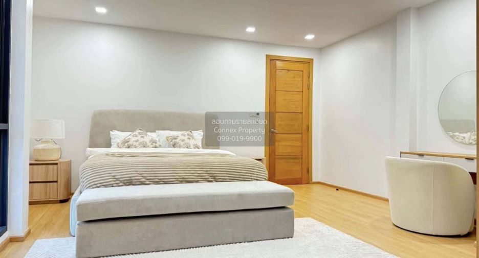 For sale 5 bedrooms house in Mueang Phuket, Phuket