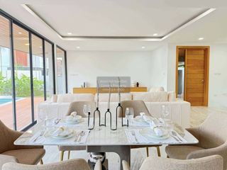 For sale 5 bedrooms house in Mueang Phuket, Phuket