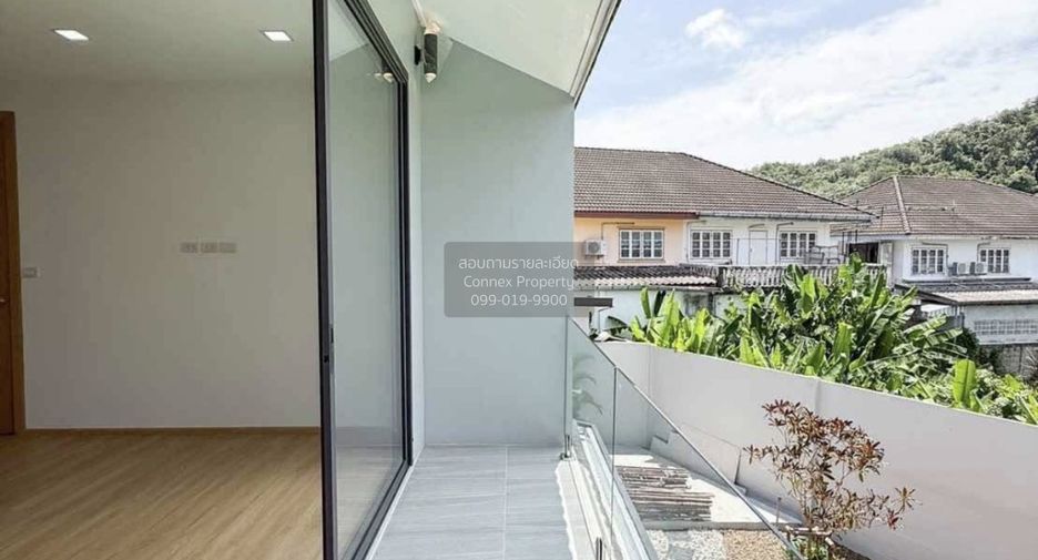 For sale 5 bedrooms house in Mueang Phuket, Phuket