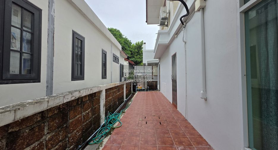 À vendre 3 chambres maison à Thawi Watthana, Bangkok