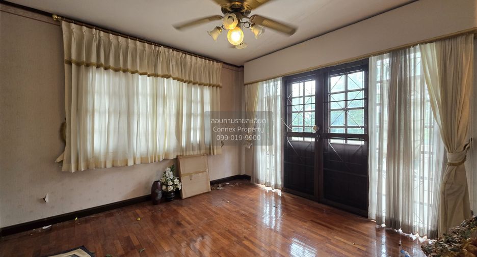 À vendre 3 chambres maison à Thawi Watthana, Bangkok