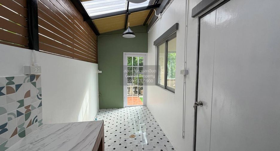 Reihenhaus zum Kauf mit 3 Zimmer in Bang Phli, Samut Prakan