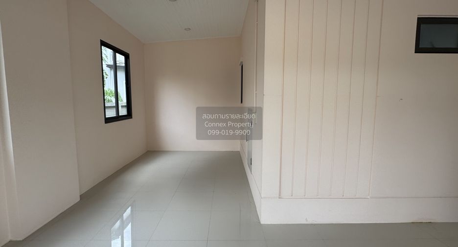 出售 3 卧室 独立屋 在 Mueang Pathum Thani, Pathum Thani