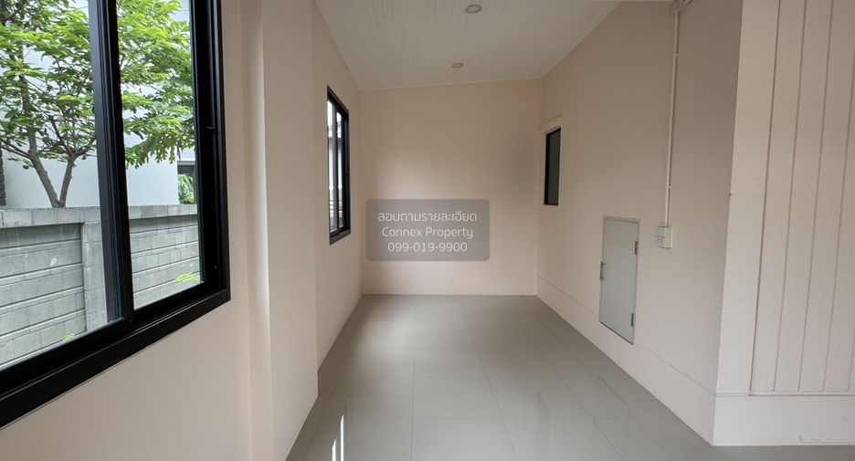 出售 3 卧室 独立屋 在 Mueang Pathum Thani, Pathum Thani