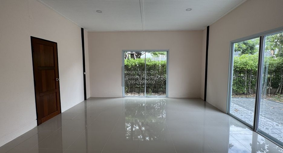 出售 3 卧室 独立屋 在 Mueang Pathum Thani, Pathum Thani