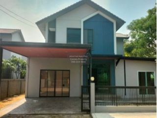 出售 3 卧室 独立屋 在 Mueang Pathum Thani, Pathum Thani