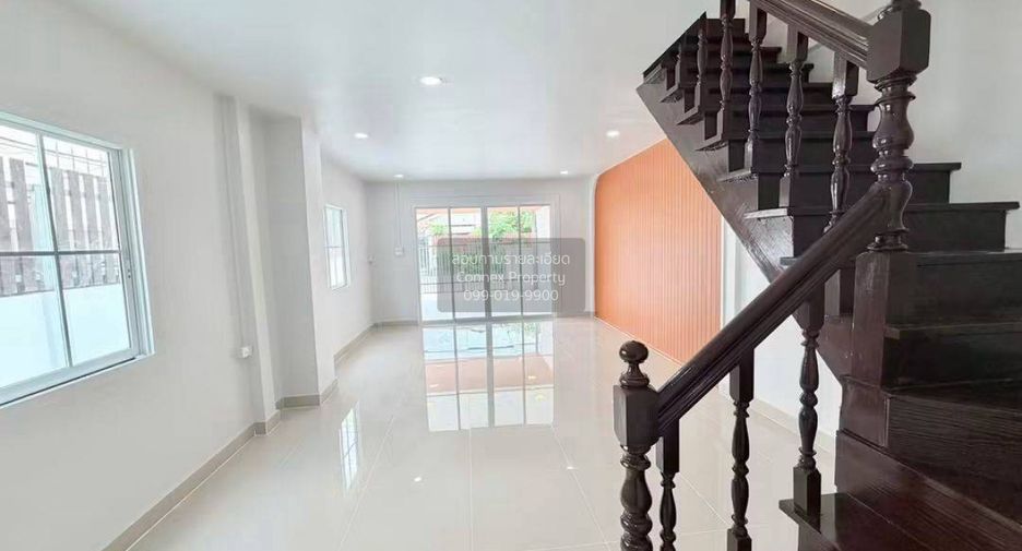For sale 3 bedrooms townhouse in Bang Bua Thong, Nonthaburi