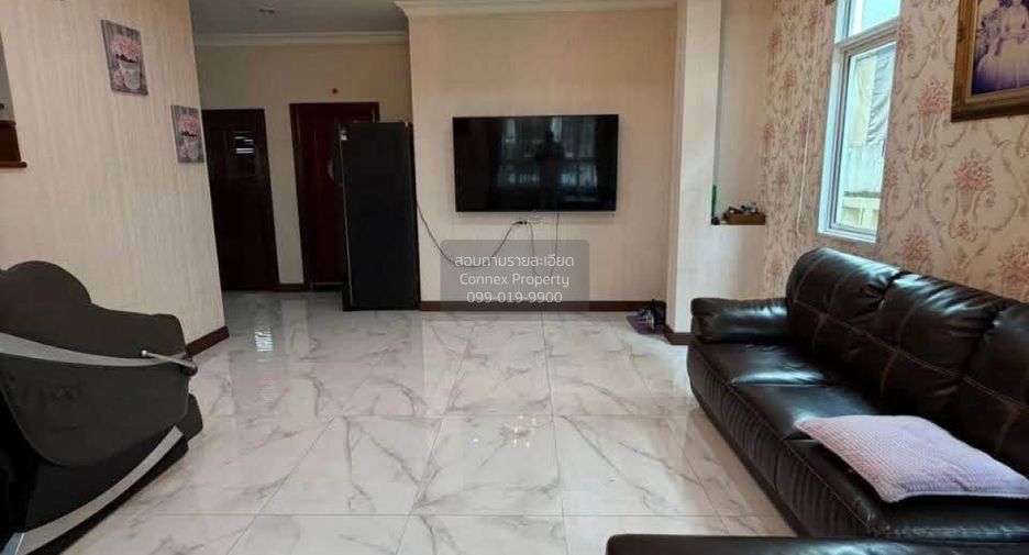 À vendre 5 chambres maison à Phasi Charoen, Bangkok