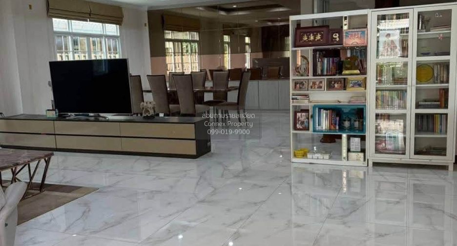 À vendre 5 chambres maison à Phasi Charoen, Bangkok