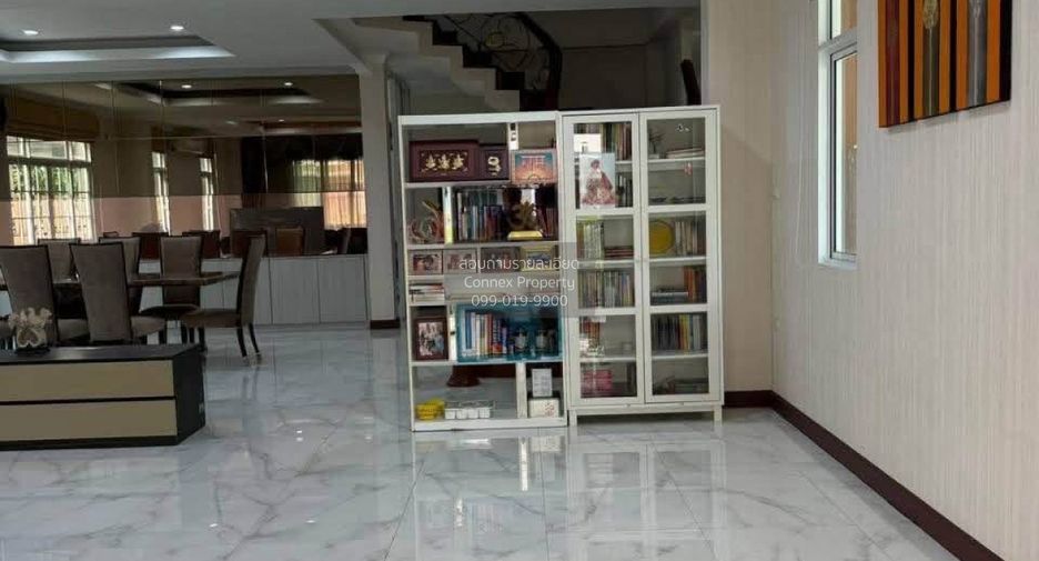 À vendre 5 chambres maison à Phasi Charoen, Bangkok