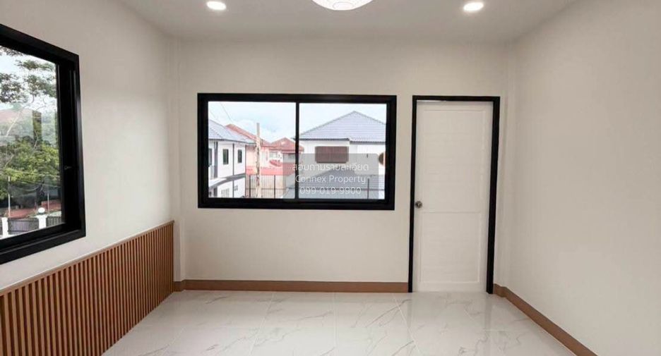 Casa en venta de 4 habitaciones en Bang Bon, Bangkok