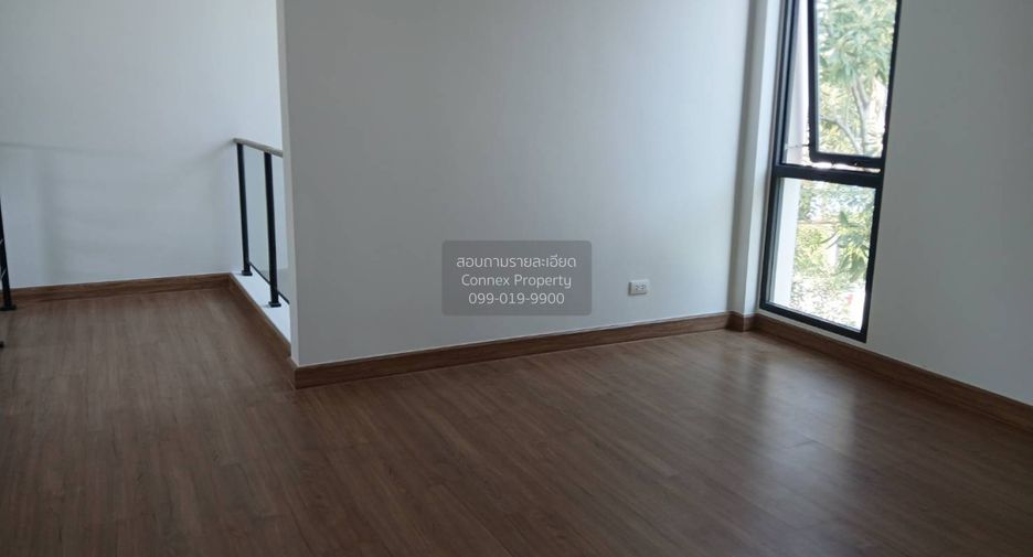 Casa adosada en venta de 3 habitaciones en Mueang Nonthaburi, Nonthaburi