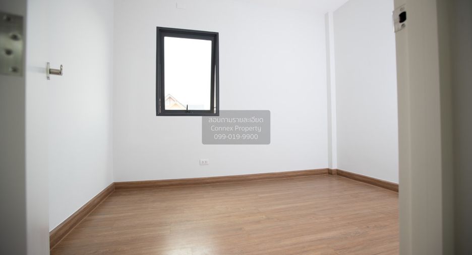 Casa adosada en venta de 3 habitaciones en Mueang Nonthaburi, Nonthaburi