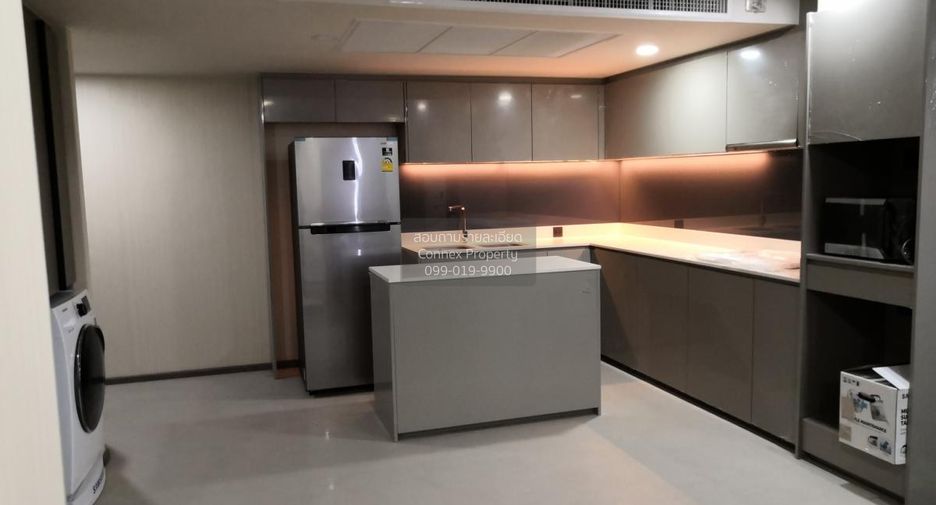 Wohnung zur Miete mit 2 Zimmer in Pathum Wan, Bangkok