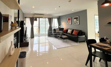 Condo en alquiler de 2 habitaciones en Sathon, Bangkok