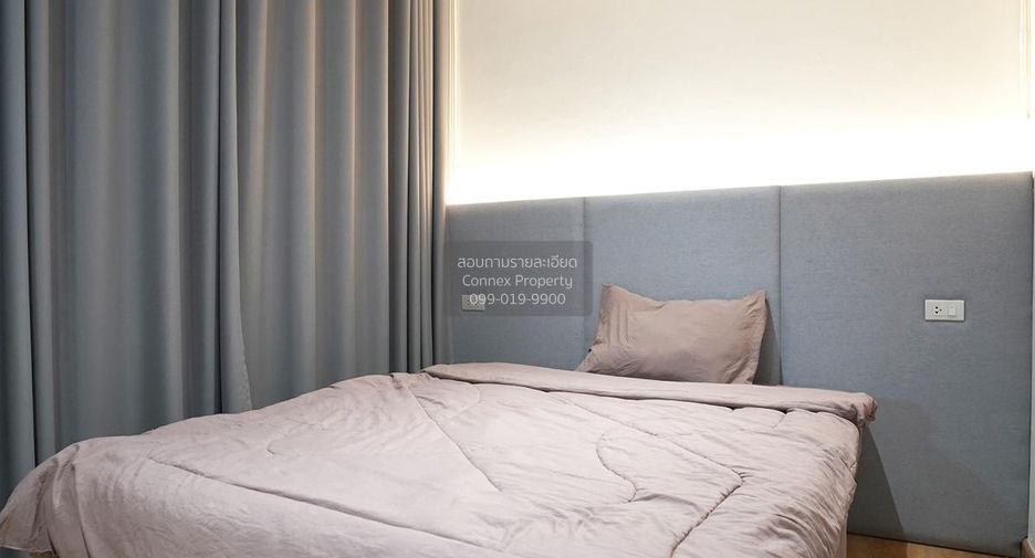 For rent 3 bedrooms townhouse in Huai Khwang, Bangkok