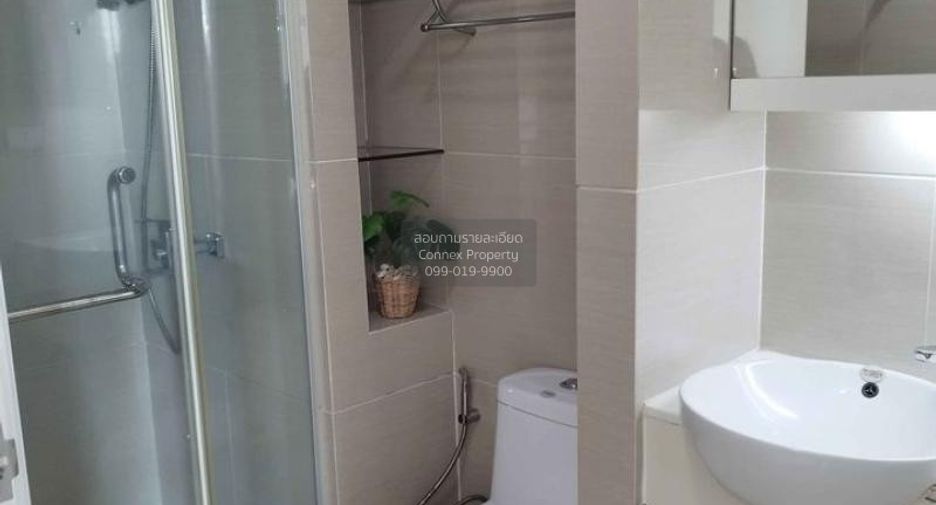 For rent 2 bedrooms condo in Huai Khwang, Bangkok