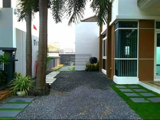 Haus zur Miete mit 4 Zimmer in Lam Luk Ka, Pathum Thani