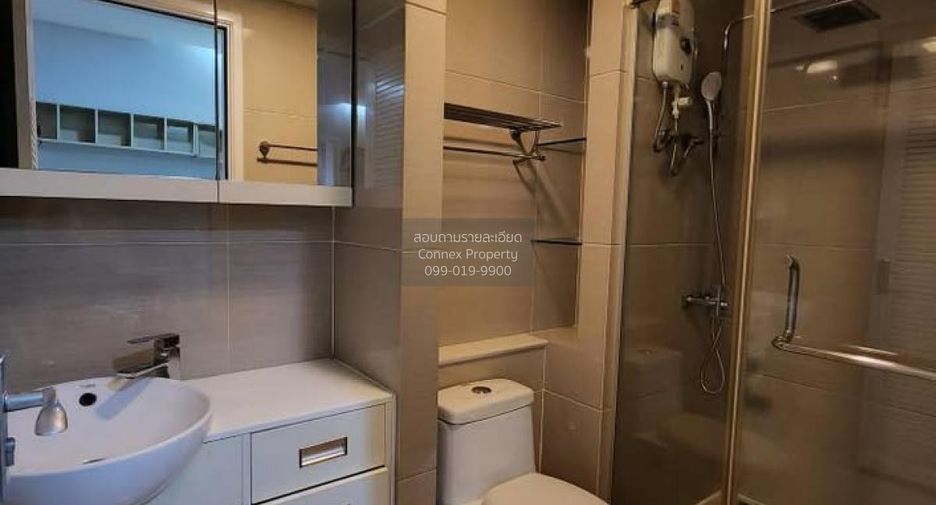 For rent 2 bedrooms condo in Huai Khwang, Bangkok