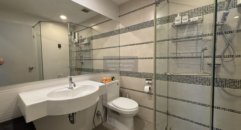 For rent 1 bed condo in Sathon, Bangkok
