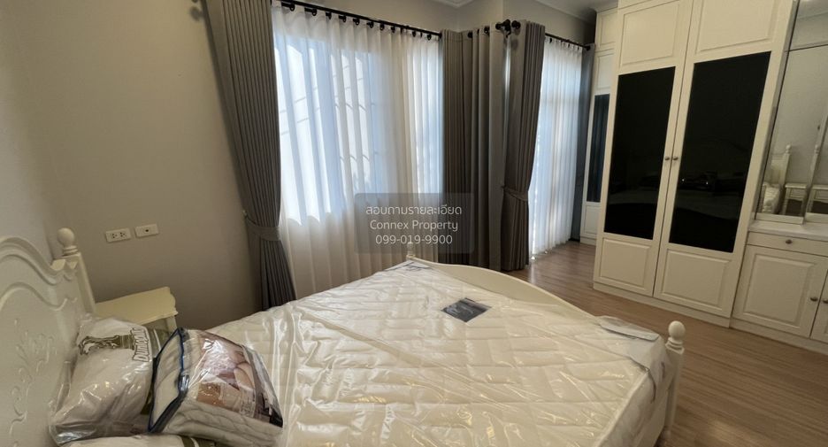 For rent 4 bedrooms townhouse in Bang Phli, Samut Prakan