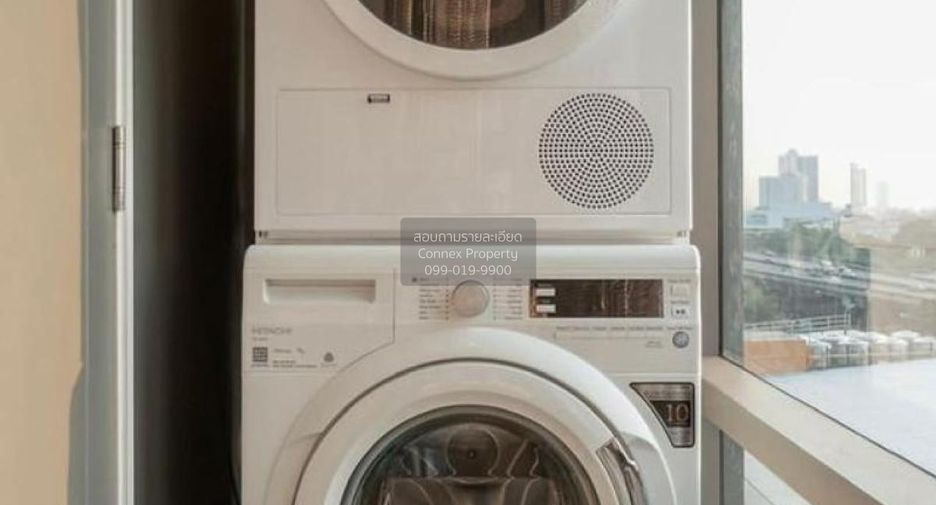 For rent 2 bedrooms condo in Sathon, Bangkok
