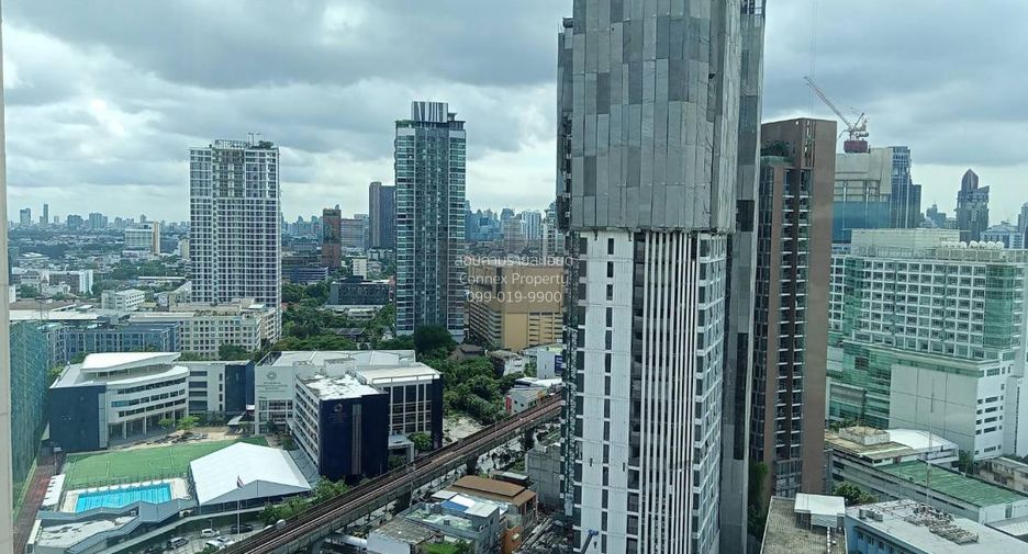 For rent 1 bed condo in Khlong Toei, Bangkok