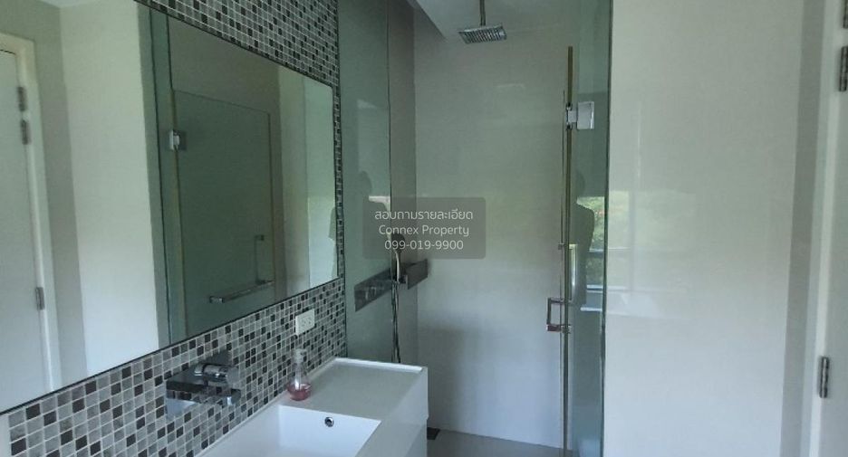For rent 2 ベッドルーム condo in Watthana, Bangkok
