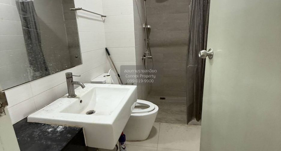 Wohnung zur Miete mit 1 Zimmer in Huai Khwang, Bangkok
