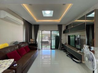 出租 3 卧室 独立屋 在 Suan Luang, 曼谷