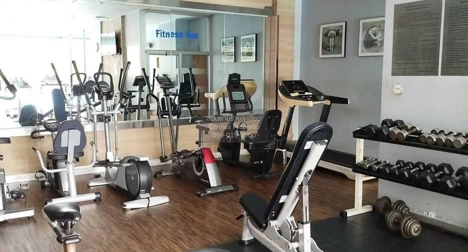 For rent 2 bedrooms condo in Watthana, Bangkok