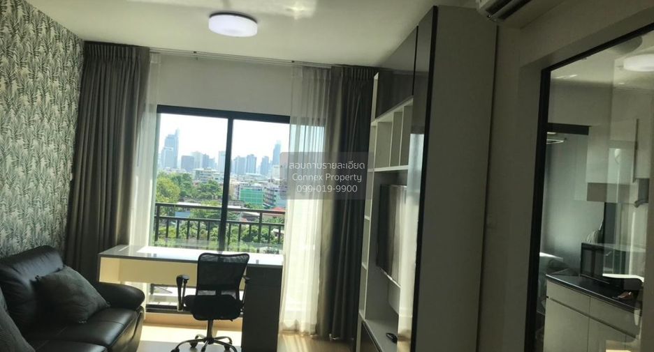 For rent 2 bedrooms condo in Thon Buri, Bangkok