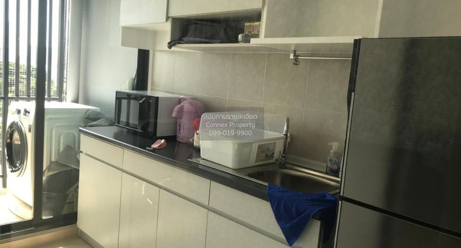 For rent 2 bedrooms condo in Thon Buri, Bangkok