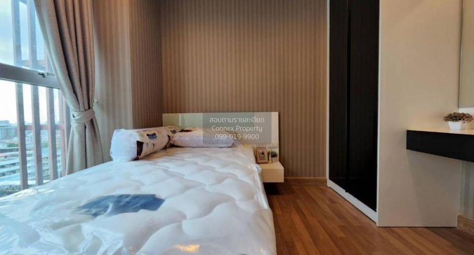 For rent 2 bedrooms condo in Huai Khwang, Bangkok