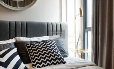 Wohnung zur Miete mit 2 Zimmer in Pathum Wan, Bangkok