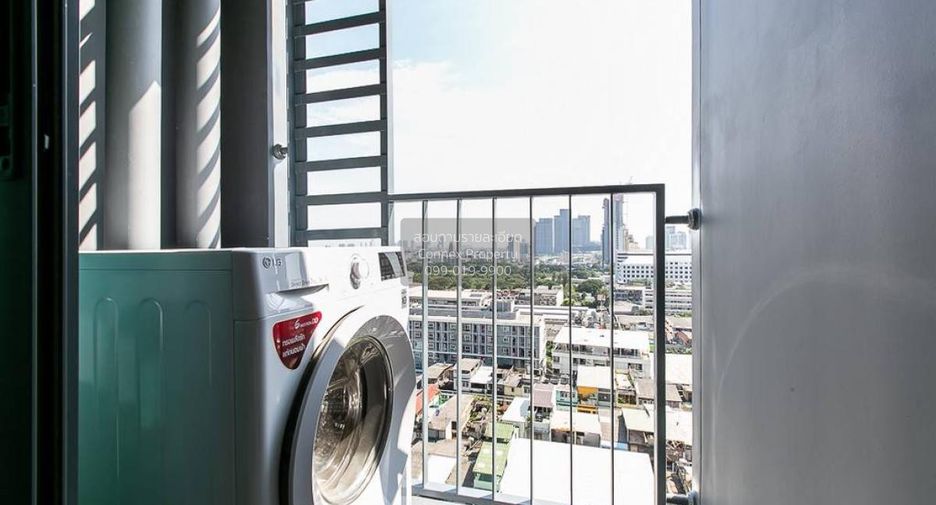 À louer 1 chambre condo à Phra Khanong, Bangkok
