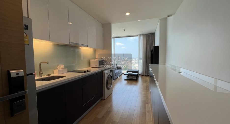 For rent 1 bed condo in Yan Nawa, Bangkok