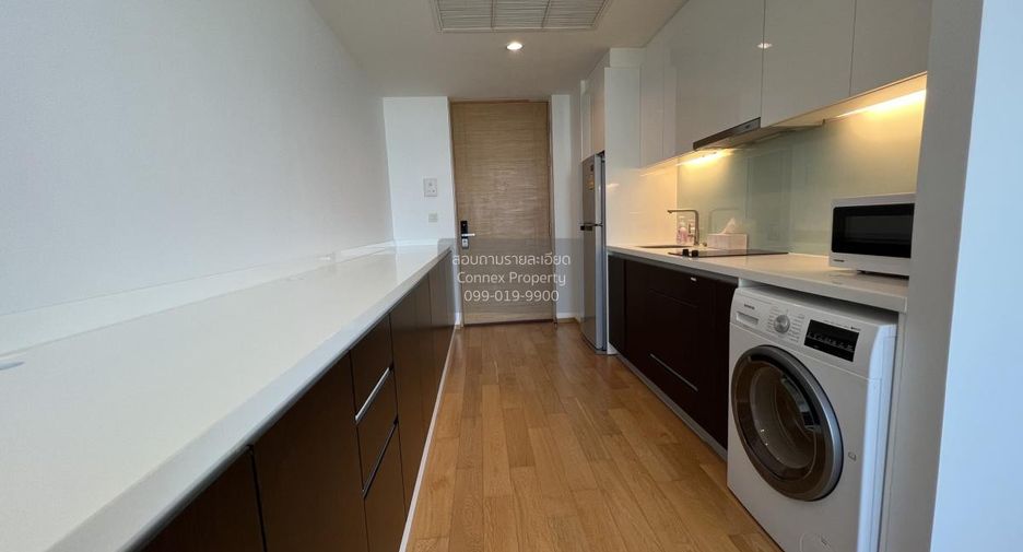 For rent 1 bed condo in Yan Nawa, Bangkok