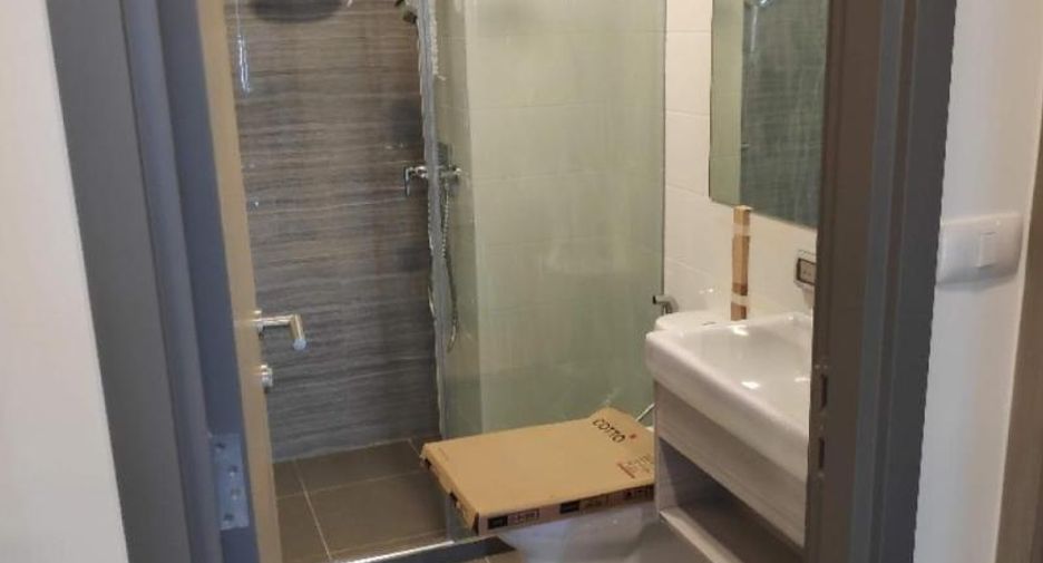 For rent 1 bed condo in Mueang Samut Prakan, Samut Prakan